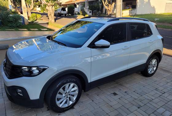 VOLKSWAGEN T-CROSS 1.0 200 TSI TOTAL FLEX SENSE AUTOMÁTICO VOLKSWAGEN T-CROSS 1.0 200 TSI TOTAL FLEX SENSE AUTOMÁTICO